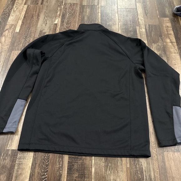 The North Face Men's Black and Gray Performance Jacket - Picture 2 of 3